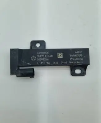 Chrysler Pacifica Aerial antenna amplifier 2840864000300 023AA8251H P04749301AB