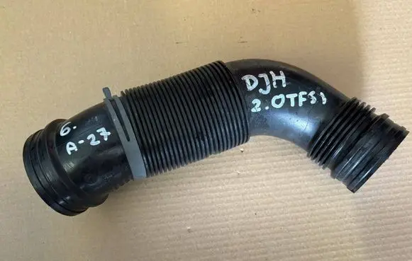 Volkswagen Arteon Air intake duct part 5Q0129654P 5Q0129656D