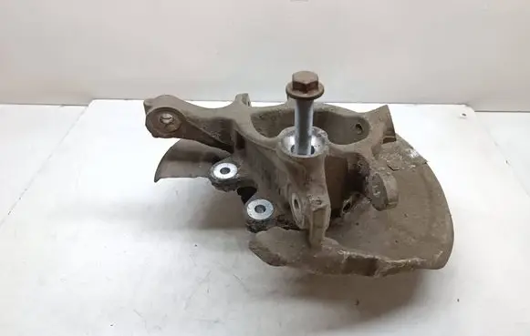 BMW 5 F10 F11 Rear wheel hub spindle/knuckle 6790770