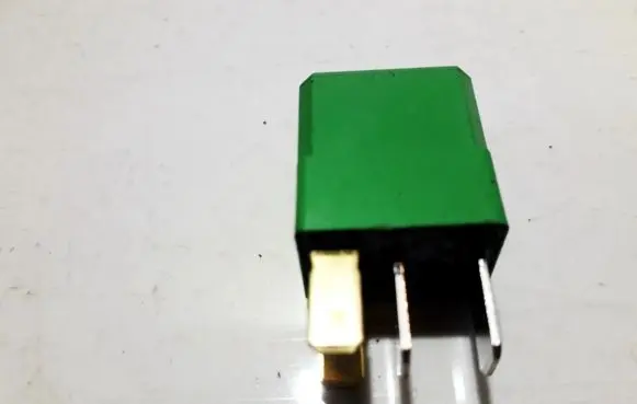 Mitsubishi Outlander Other relay 8627A014 ACM32221M14