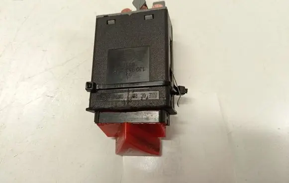 Audi A4 S4 B6 8E 8H Hazard light switch 1J0953235J