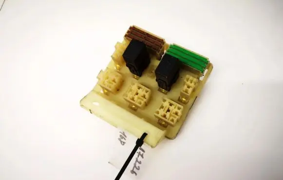 Volvo S40, V40 Fuse box set