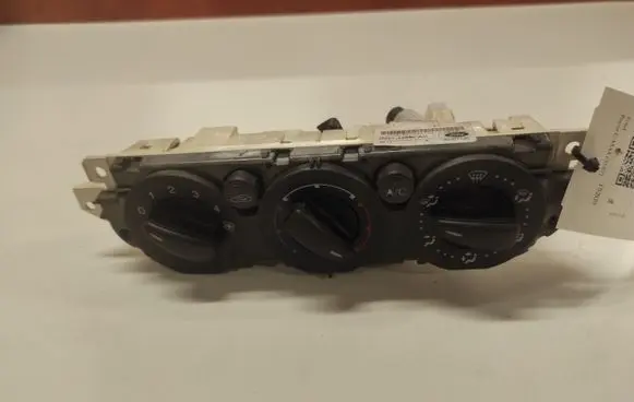 Ford Focus C-MAX Climate control unit 3M5T19980AC 69607320