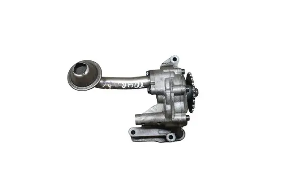 Volkswagen Touran I Oil pump 038115105C