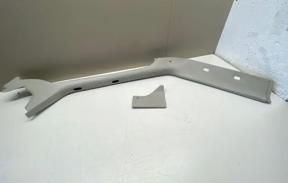 Volkswagen Transporter - Caravelle T4 (A) pillar trim 705867234B 701867238