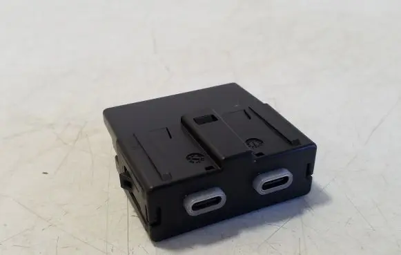 USB socket connector
