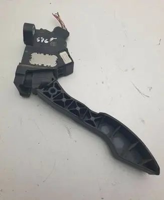 Toyota Verso Accelerator throttle pedal 7811002021