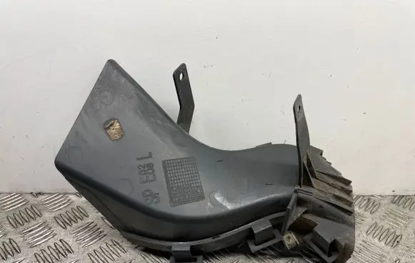 BMW 1 E82 E88 Brake cooling air channel/duct 8046327