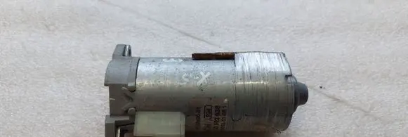BMW X5 E53 Seat adjustment motor 0130002638