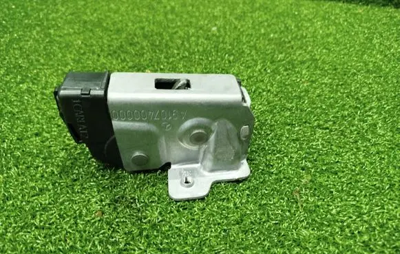 Mercedes-Benz Sprinter W907 W910 Tailgate/trunk/boot lock/catch/latch A9107400000
