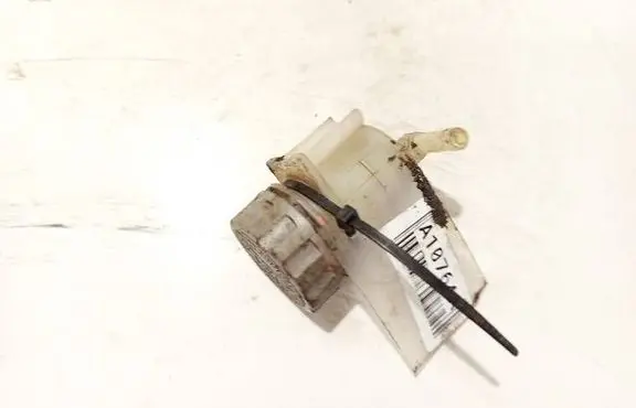 Honda Civic Brake fluid reservoir 