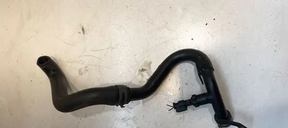 Audi Q5 SQ5 Engine coolant pipe/hose 059121070M