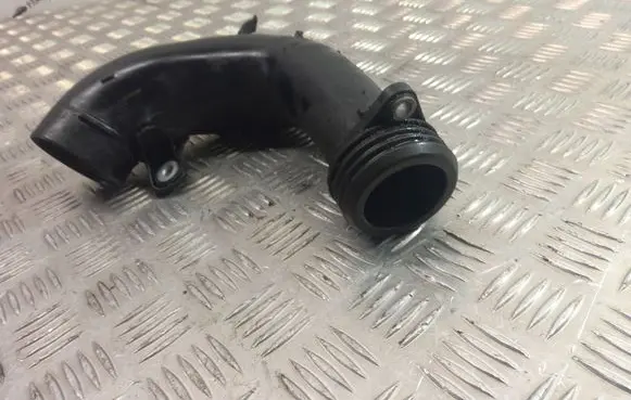 BMW X3 F25 Air intake hose/pipe 7583715