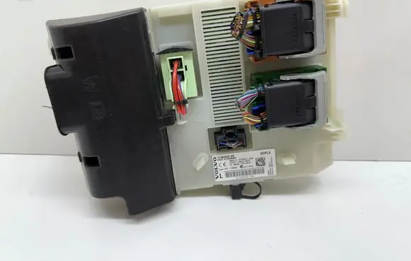 Volvo XC60 Comfort/convenience module 31384933 LTQF01125TP 3659AF01125TP