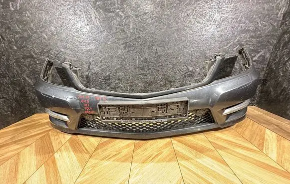 Mercedes-Benz C W204 Front bumper 