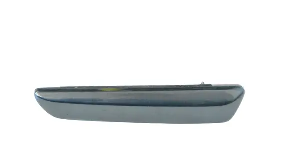 Dashboard glove box trim