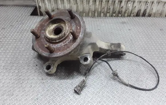 Chrysler Pacifica Front wheel hub spindle knuckle 04743146AB