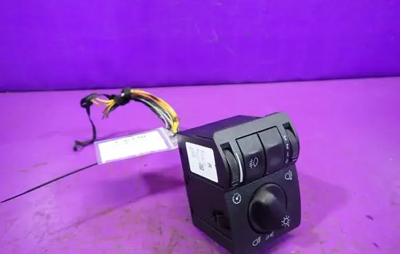Light switch