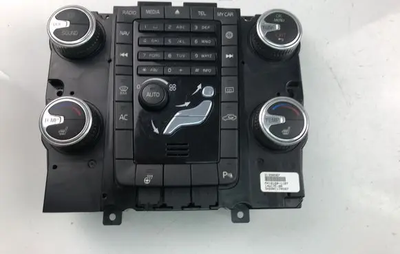 Volvo V70 Climate control unit 31398587