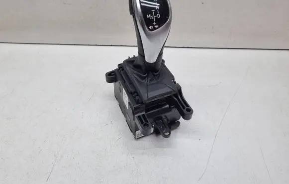BMW X3 F25 Gear shifter/selector 9296906