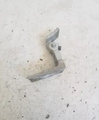Audi A4 S4 B5 8D Front door upper hinge 8D0831401A