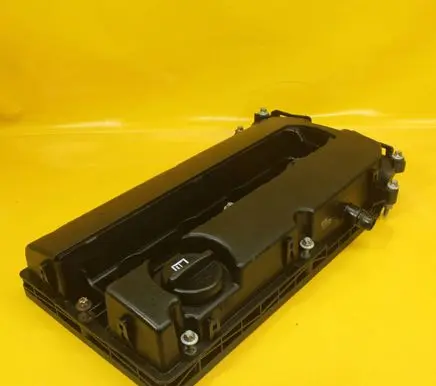 Opel Astra J Rocker cam cover 55564395 315671560