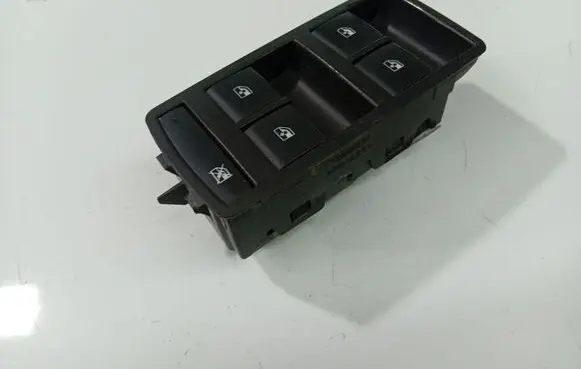 Opel Insignia A Electric window control switch 13305011