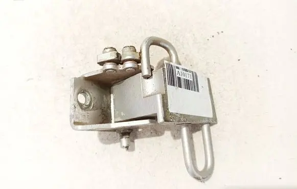 Skoda Superb B5 (3U) Rear door lower hinge 4b0833412d