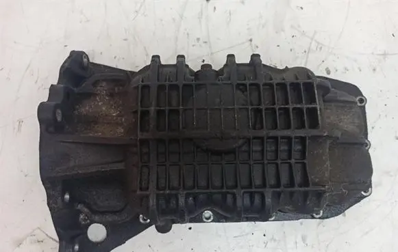 Ford Focus Oil sump 98MM-6675-C3