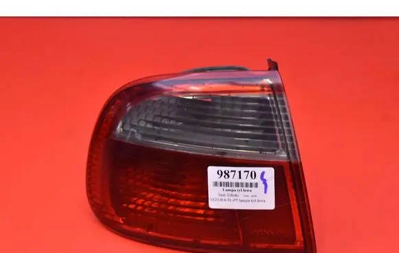 Seat Toledo II (1M) Rear/tail lights 1M5945095B