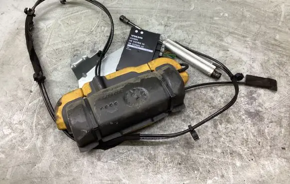 Volvo V70 Tailgate hydraulic set 31218393