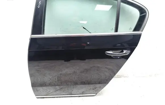 Rear door