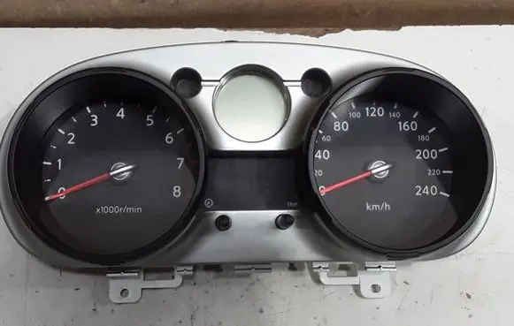 Nissan Qashqai+2 Speedometer (instrument cluster) JD08A JD08A17ZC7MX