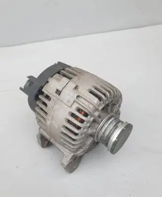 Skoda Fabia Mk2 (5J) Generator/alternator 03F903023E 113019744 2608430A