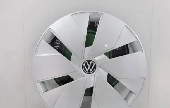 Volkswagen ID.3 R18 wheel hub/cap/trim 10E601147 SET2691