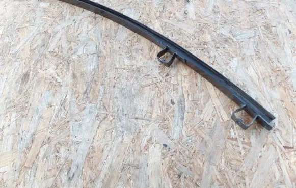 Renault Laguna II Rear door windshield rail 8200004469G