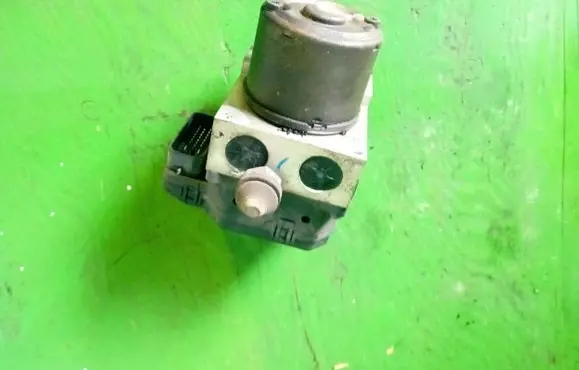 Skoda Fabia Mk1 (6Y) ABS Pump