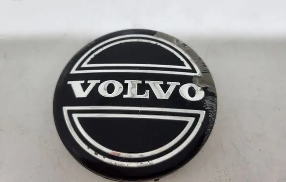 Volvo V70 Original wheel cap 30748052 30666913