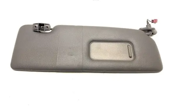 Sun visor