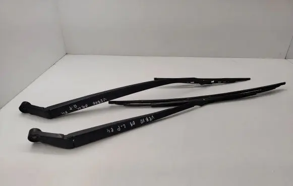 Toyota Verso Front wiper blade arm