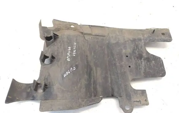 Renault Laguna II Engine splash shield/under tray 3700031881