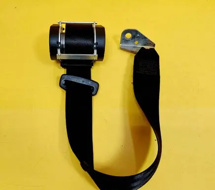 Seat Leon (1P) Rear seatbelt 04167118