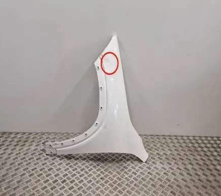 Mercedes-Benz EQB Fender A2438810100