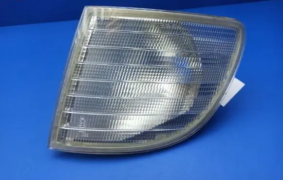 Mercedes-Benz Vito Viano W638 Front indicator light
