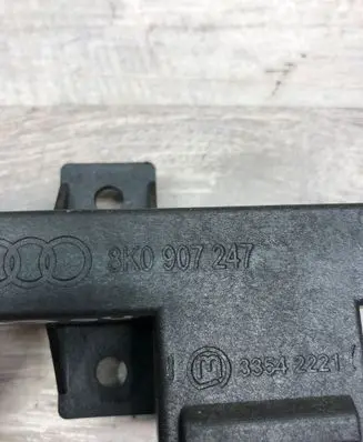Audi A6 S6 C7 4G Keyless (KESSY) go control unit/module 8K0907247