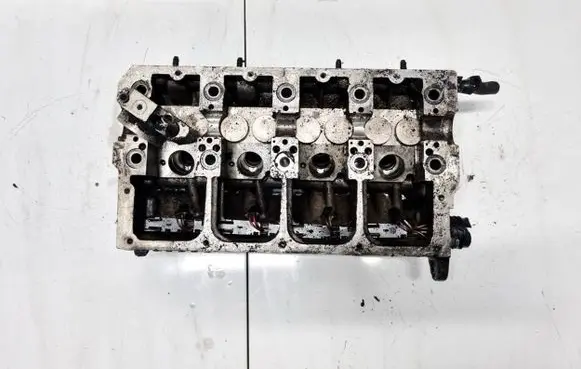 Engine head