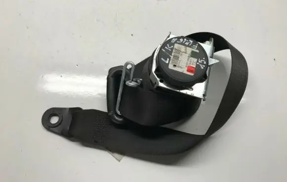 Ford Kuga I Front seatbelt 8V41S61295AB 610116600A 8V41S61295