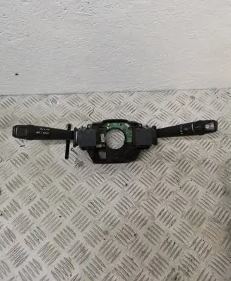 Volvo V70 Wiper control stalk 30658614