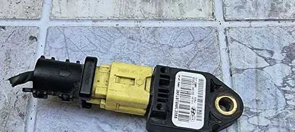 Hyundai Sonata Airbag deployment crash/impact sensor 959203K100