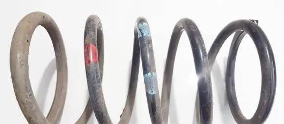 Nissan X-Trail T30 Rear coil spring